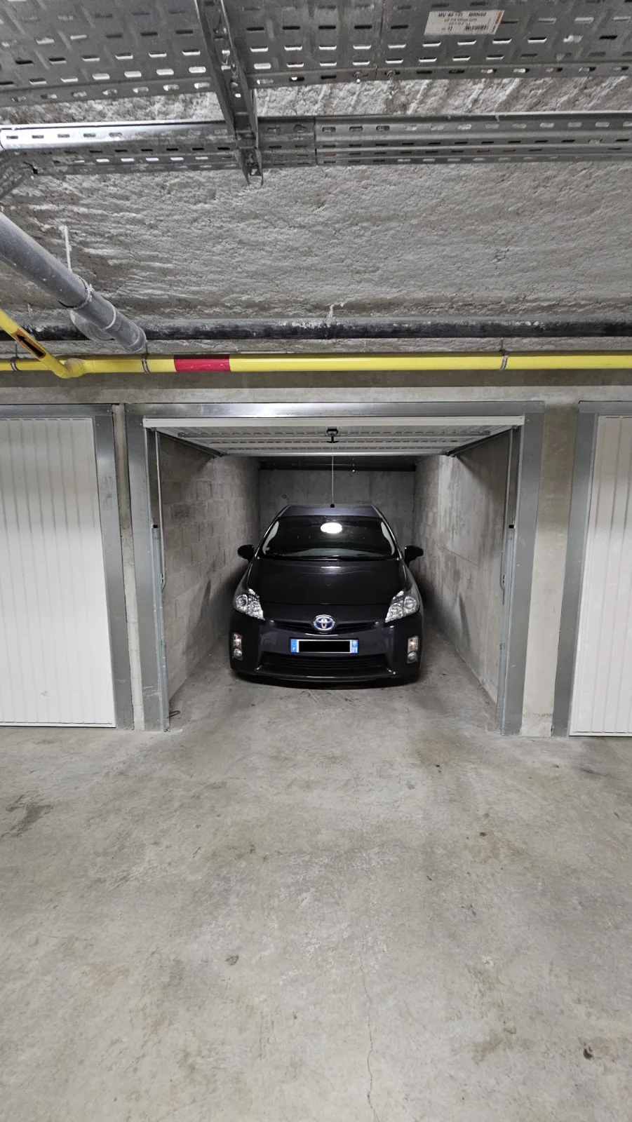 Garage fermé, 10min de l'aéroport